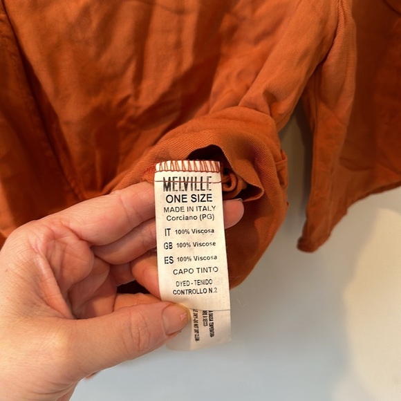 Brandy Melville blouse - Picture 4 of 6